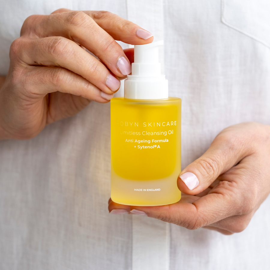 Limitless Cleansing Oil 50ml | Nourishing Oil Cleanser With Cloths